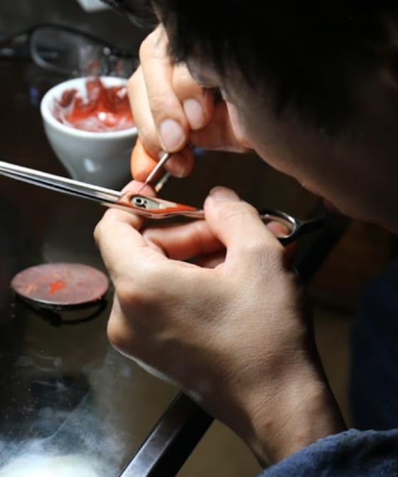 Painter Urushi Akira Okawa